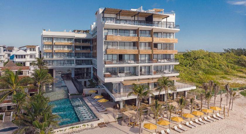 Puerto Morelos Hotel | 1420 m² Hotel ∙ 2 bedrooms ∙ 127 guests