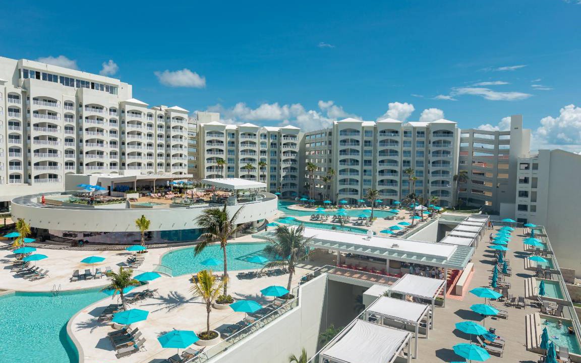 Zona Hotelera Resort | 151 m² Resort ∙ 127 guests
