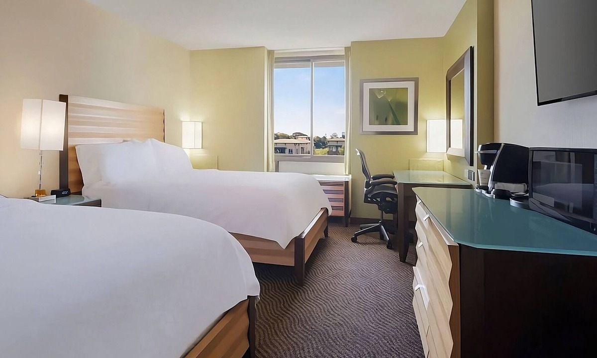 San Jose Hotel | 2 Family Friendly Units | Pool | Parking | 4 mi to Happy Hollow Park and Zoo