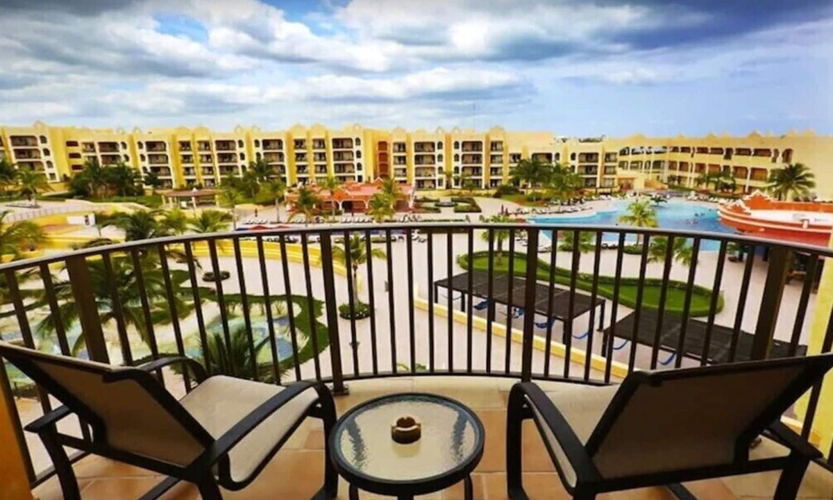 Puerto Aventuras Villa | 2BD Royal Haciendas: Ocean Views, Pool & Resort