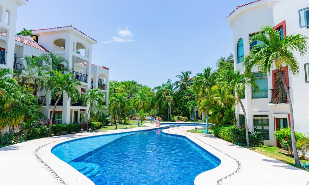 Playacar Beach Condo | 3 Bedroom Penthouse!