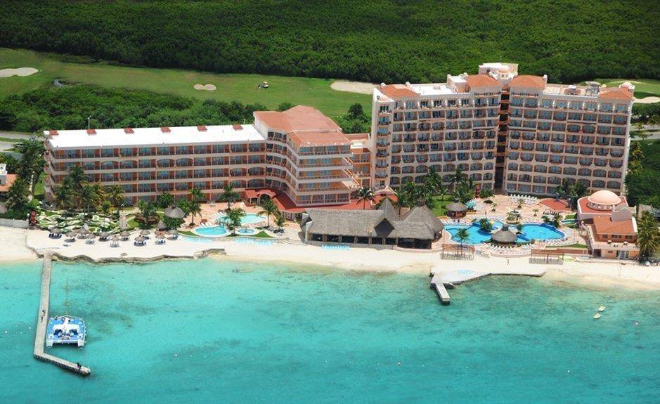 Zona Hotelera Norte Resort | 308 m² Resort ∙ 127 guests