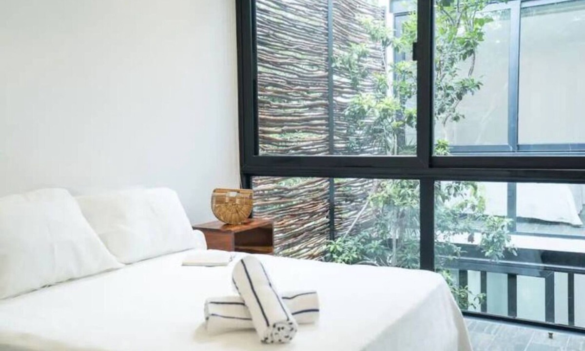 Ekbalan House | 3BR Townhouse/Main Avenue/Private Pool