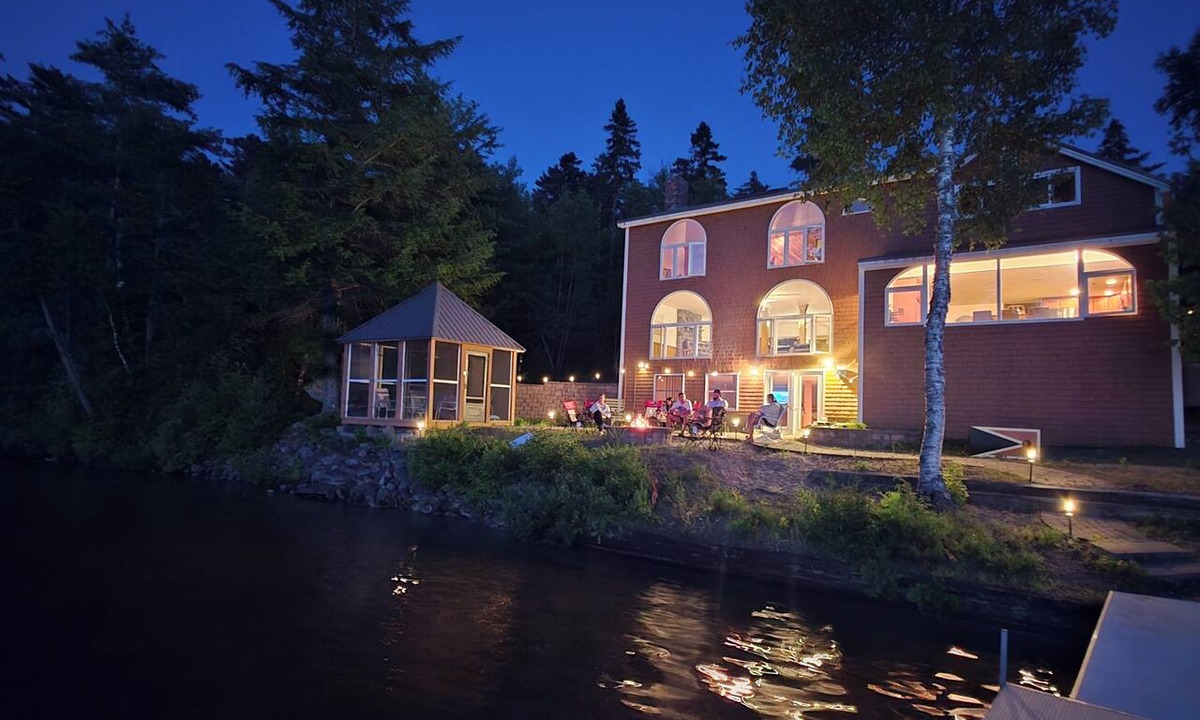 Millinocket House | 5-Bedroom Lakefront Retreat, Sandy Beach & Direct Mt. Katahdin Views, South Twin