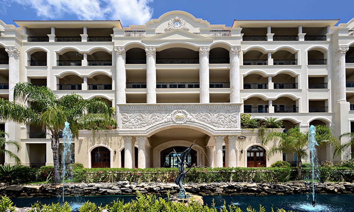 Cozumel Condo | 5 STAR RESORT OCEANFRONT PARADISE PENTHOUSE