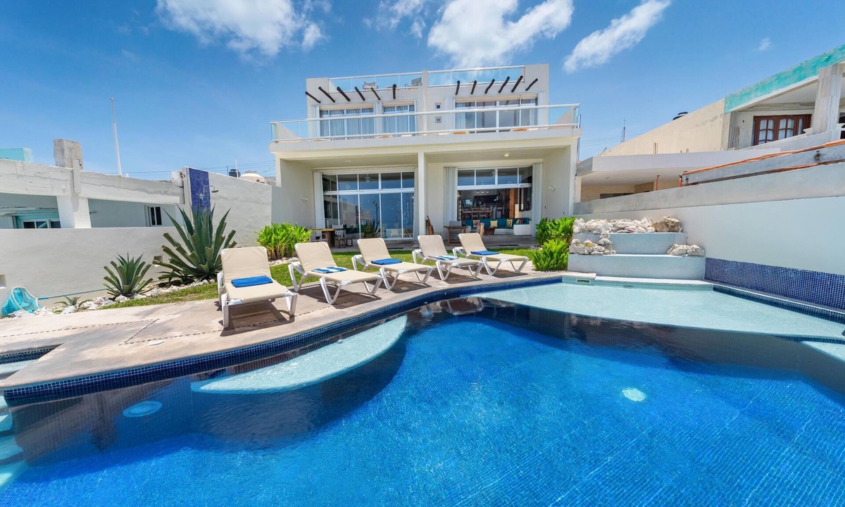 Cancun Villa | 7 BR Oceanfront Villa w/Private Pool