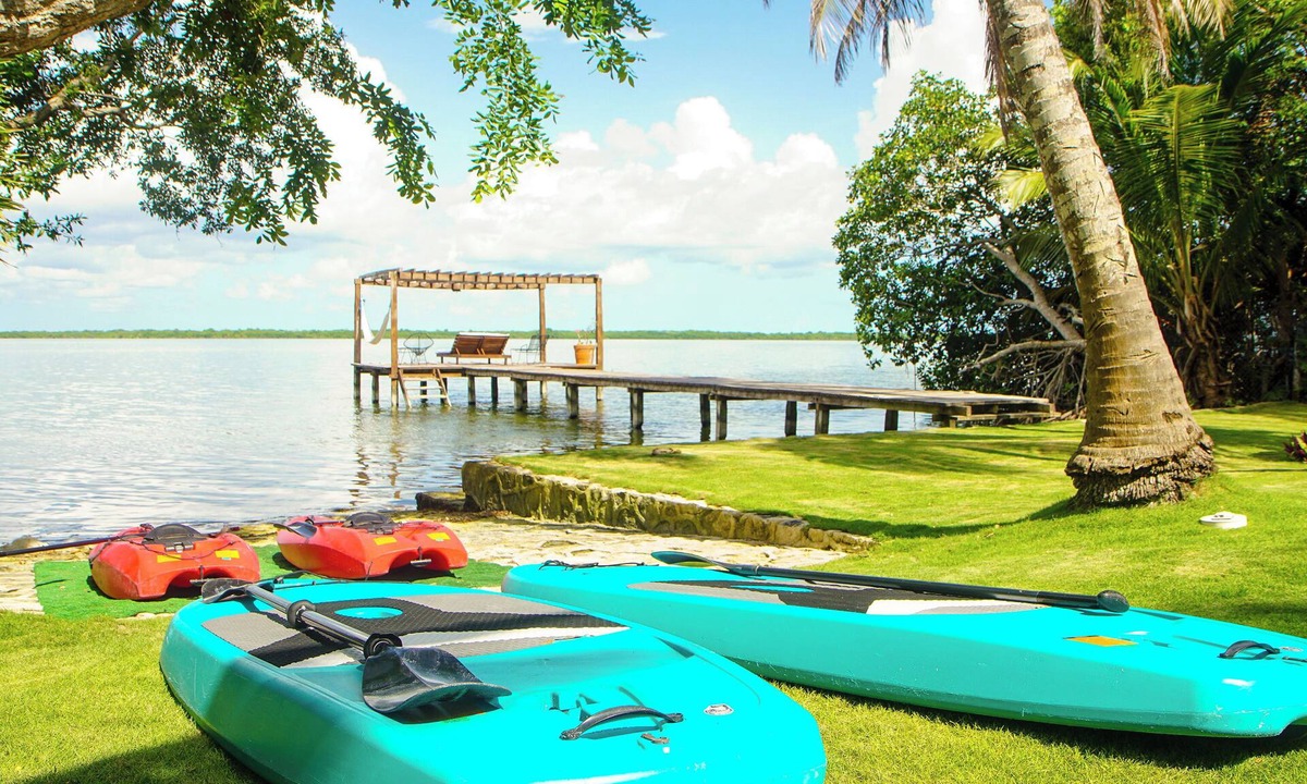 Calderitas Villa | 7B -Luxury Villa waterfront with private deck and pool.