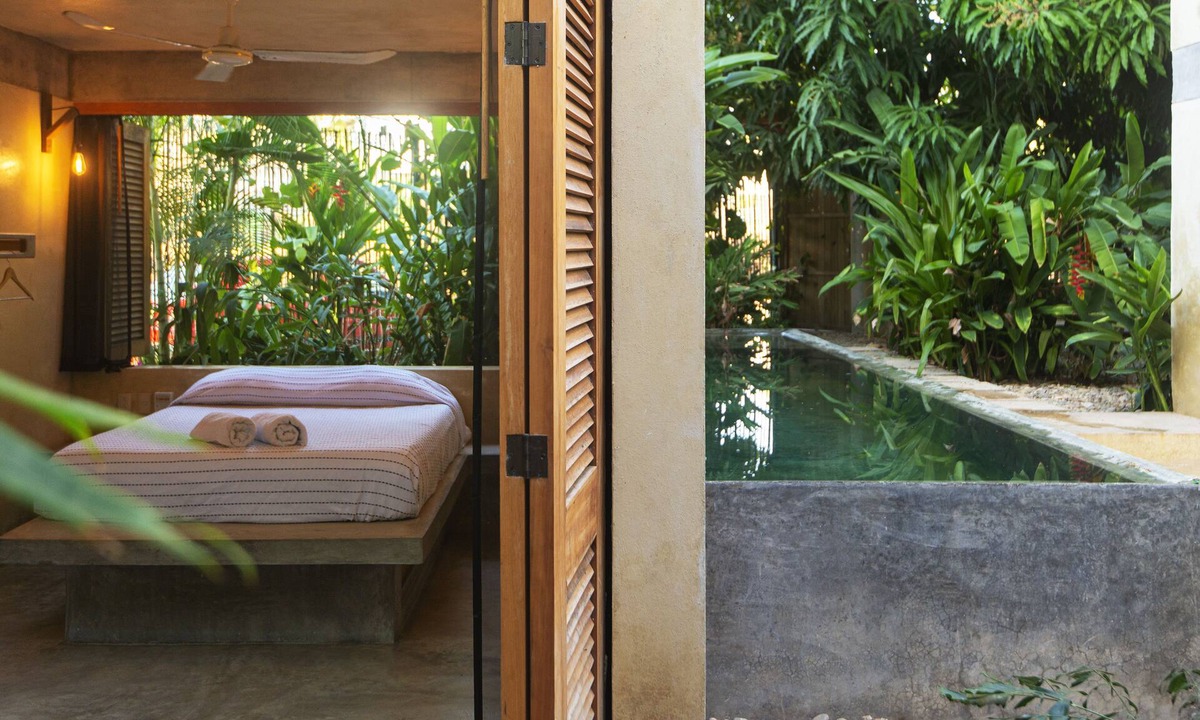 Los Tamarindos Hotel | Agua de Coco H