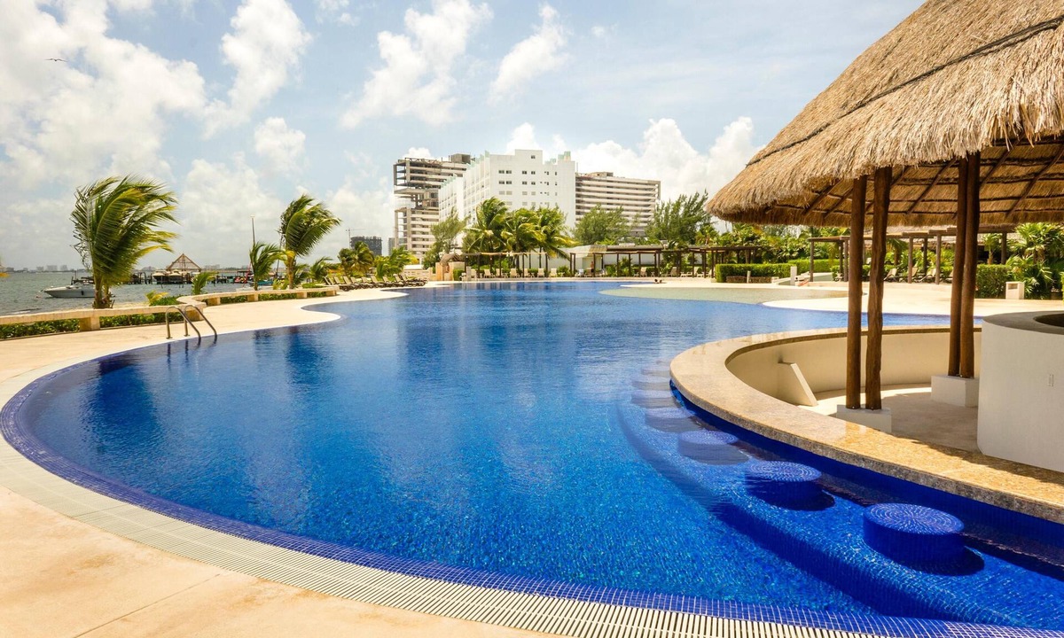 Puerto Juarez Hotel | Amara by Andiani