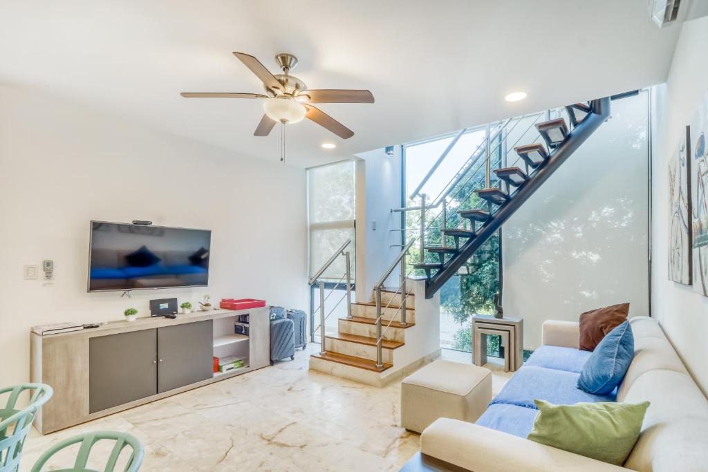 Akumal House | Anah