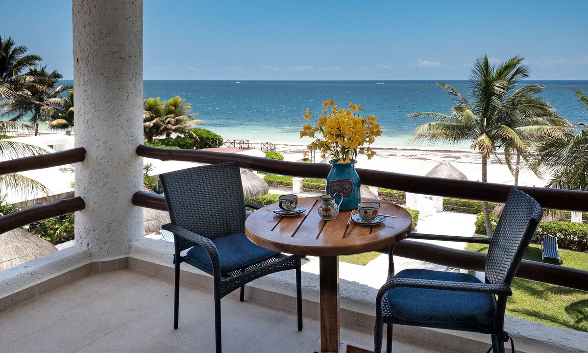 Puerto Morelos Apartment | Beach front with an amazing view