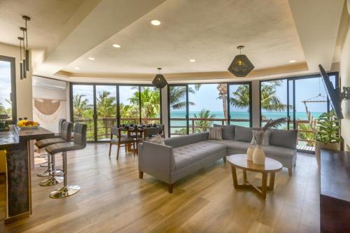 Isla Holbox Hotel | Beachfront Hotel La Palapa - Adults Only