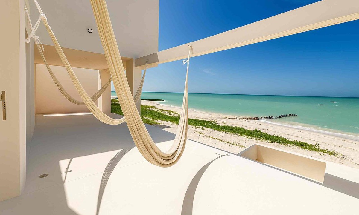 Chuburna Puerto House | Beachfront house with a pool, 15 minutes from Progreso