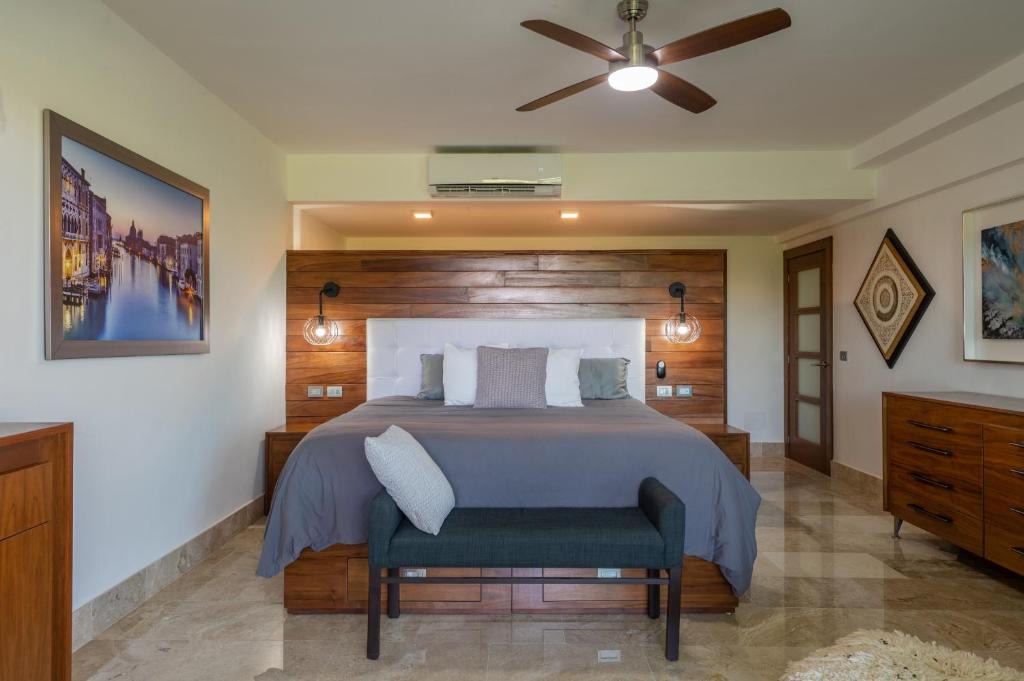 Playa Mujeres Apartment | Beautiful apartment by the beach!