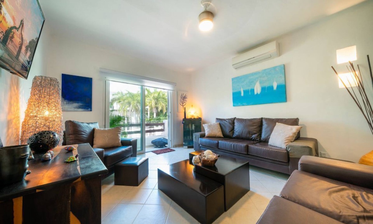 12th Street Apartment | Best Location in Playa del Carmen Entire Appt 2Br/2Bath Close to everything