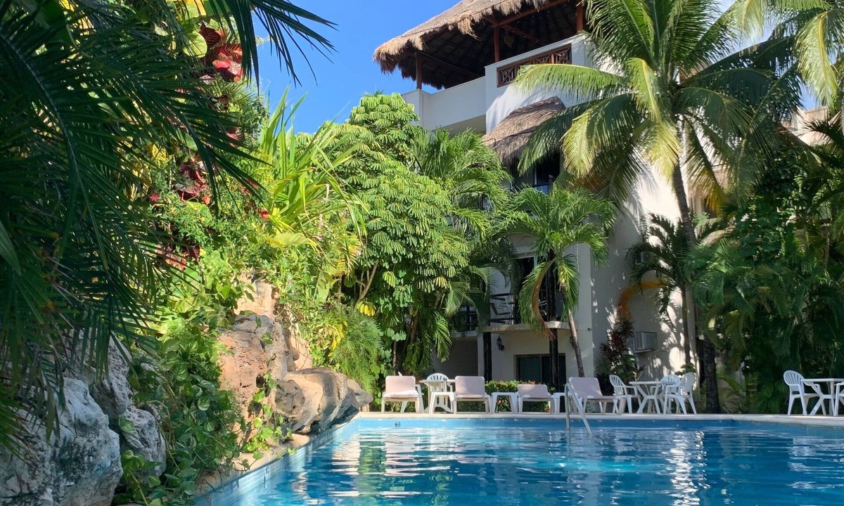 Luis Donaldo Colosio Condo | Casa De Namaste- Relaxing 1 Br Condo near Playa's best Beaches & 5th Ave!