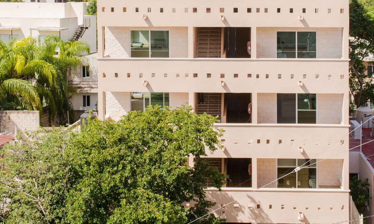 Playacar Apartment | Casa Leo cuenta con 12 departamentos de lujo