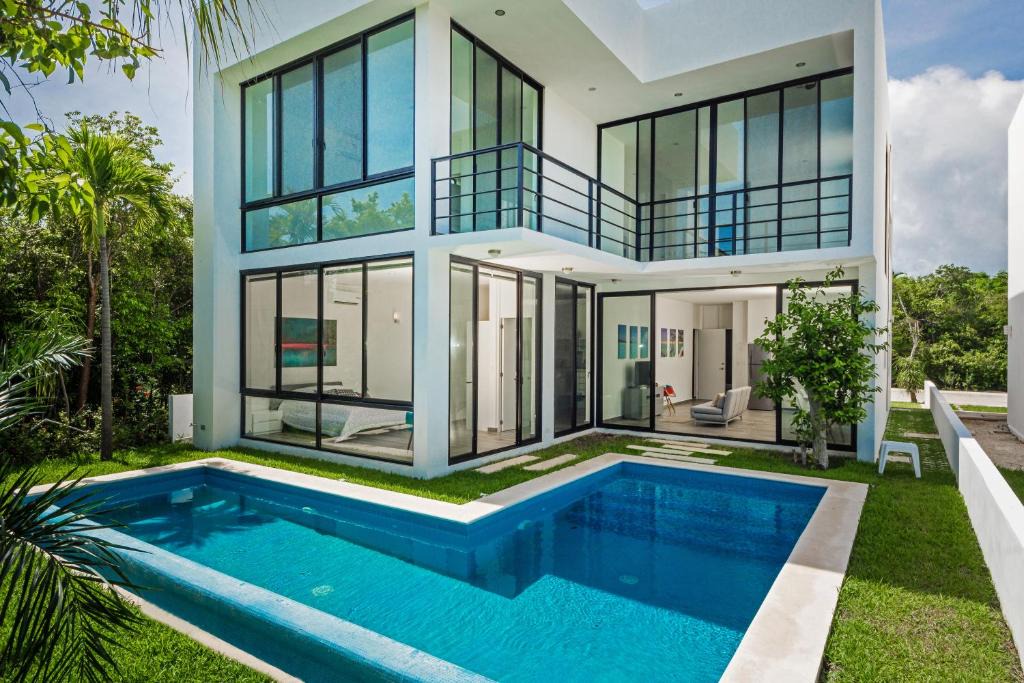 Akumal House | Casa Reno 2