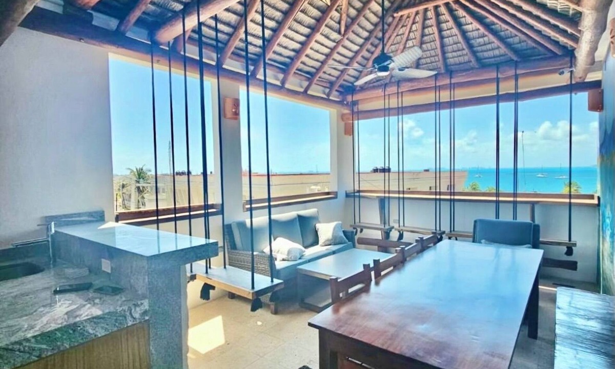 Centro - Supmza 001 House | Casa Reposado - Upper floors only