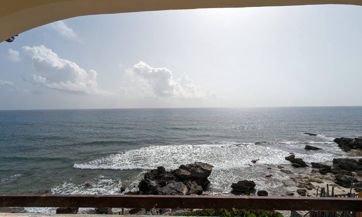 Colonia Meteorologico Villa | Casa Roca Caribe - Whole House - 4 Bedroom, 3 Bathroom, Pool, Ocean front