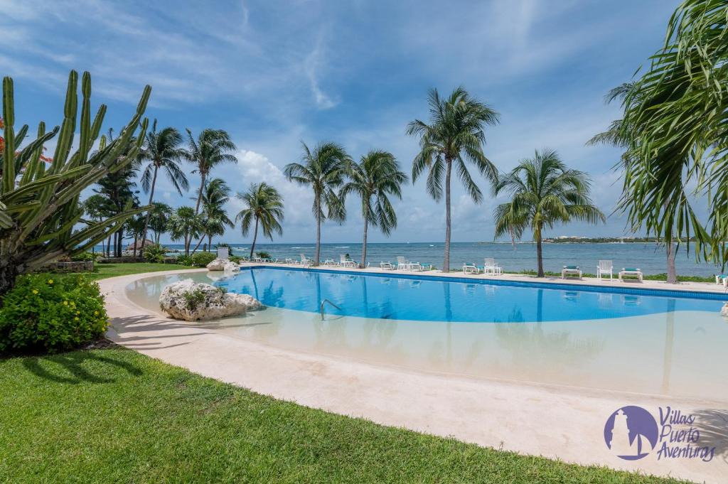 Puerto Aventuras Apartment | Chac Hal, Beachfront Apartment with Amenities - Chac Hal 2
