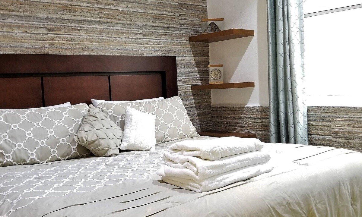 Puerto Aventuras Condo | Condo Bellmare B1 Front Water Lagoon 4 steps to the Pool 1 Min.from the beach