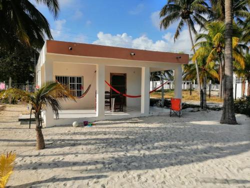 San Crisanto House | Cozy beachfront house Cocomar