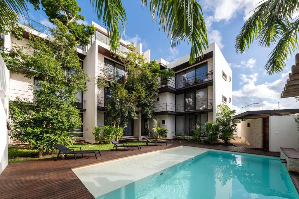Tulum Apartment | Cozy Studio in La Veleta Tulum with Gym and Pool