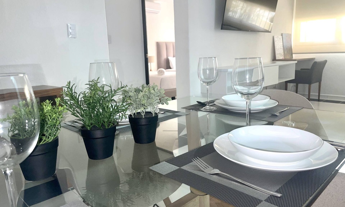 Downtown Cancun Apartment | D2: Prime Location - 3-Bedroom Apartment