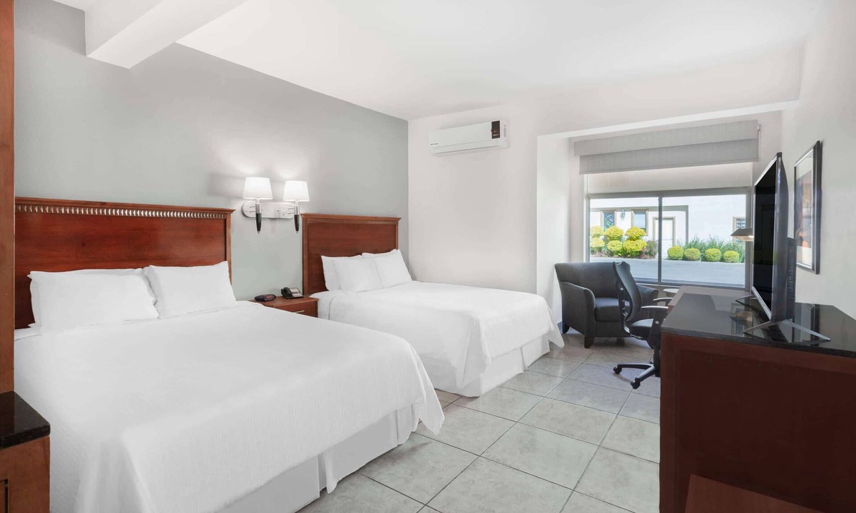 Piedras Negras Hotel | Days Inn by Wyndham Piedras Negras