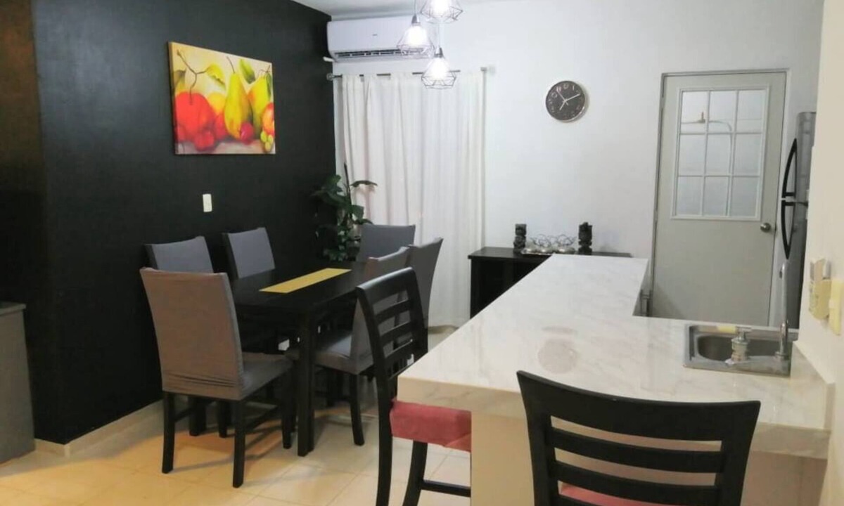Puerto Juarez Apartment | Departamento "real Bilbao"