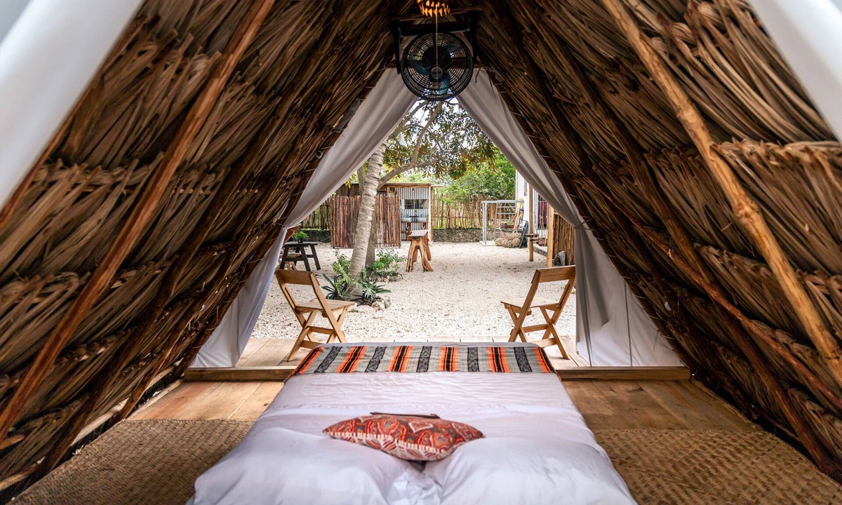 Bacalar Hostel | El Búho Eco-Cabañas Hostal.