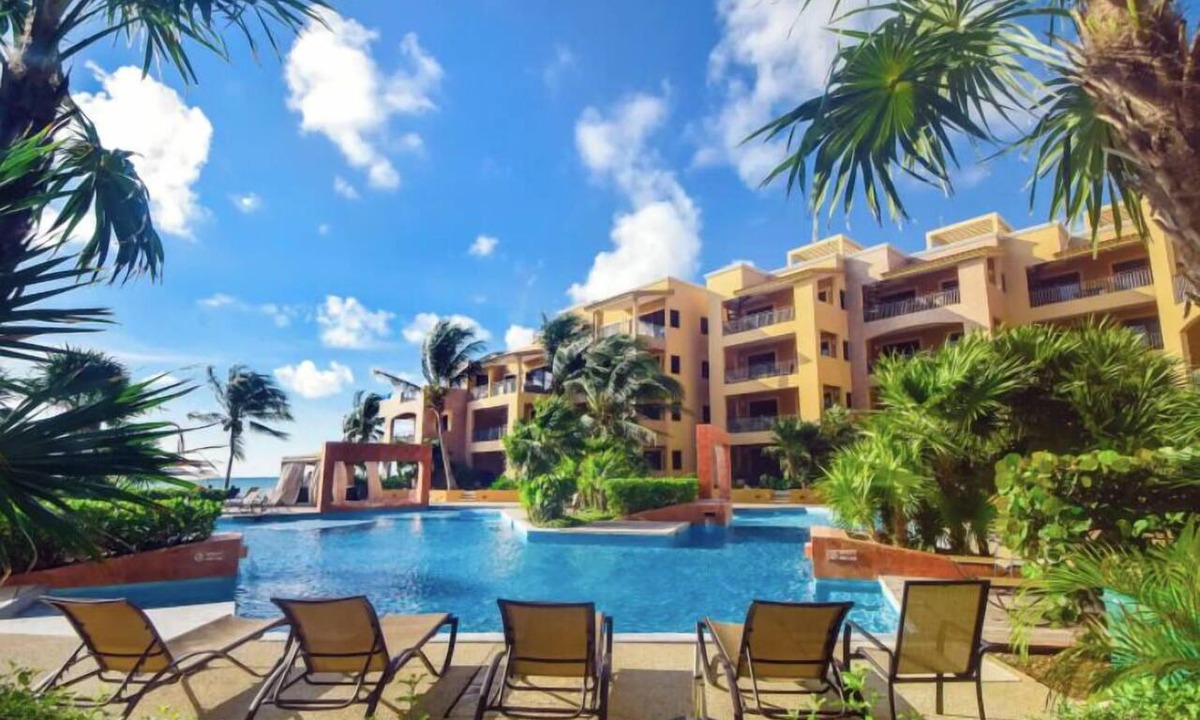Downtown Condo | El Faro Oceanfront! 2 Bdrm Ground Floor C101