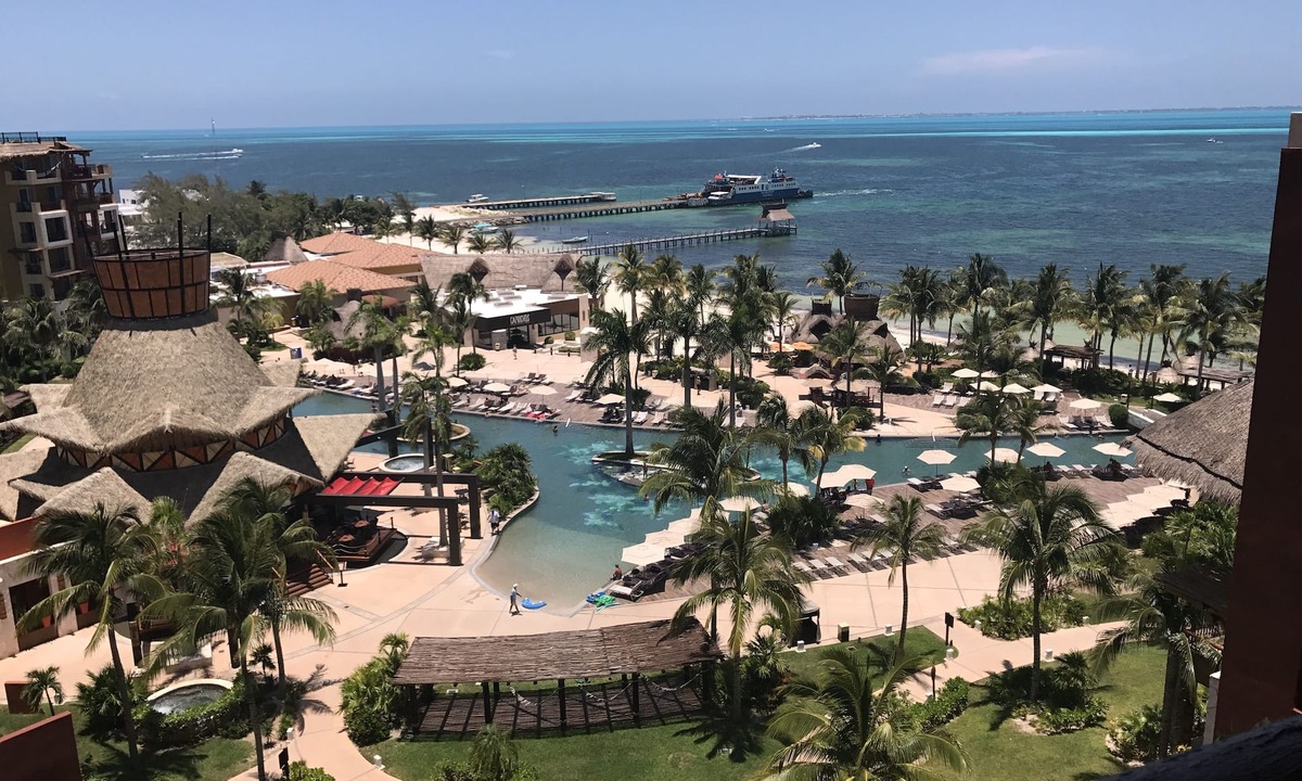 Playa Mujeres Resort | ESCAPE THE WINTER BLUES IN CANCUN AT A 5-STAR RESORT 1BR/2BA OCEAN FRONT SUITE