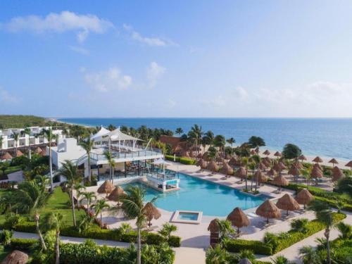 Playa Mujeres Hotel | Finest Playa Mujeres - All Inclusive