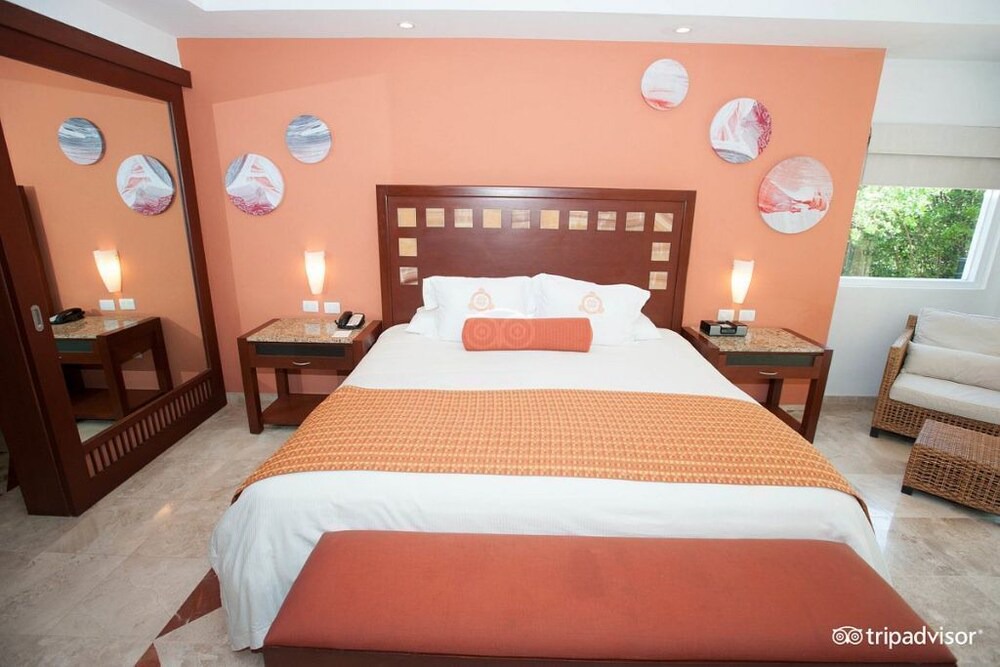 Villa Juarez House | Hacienda Tres Rios Resort & Nature Park - All Inclusive Four B/Room Apartment