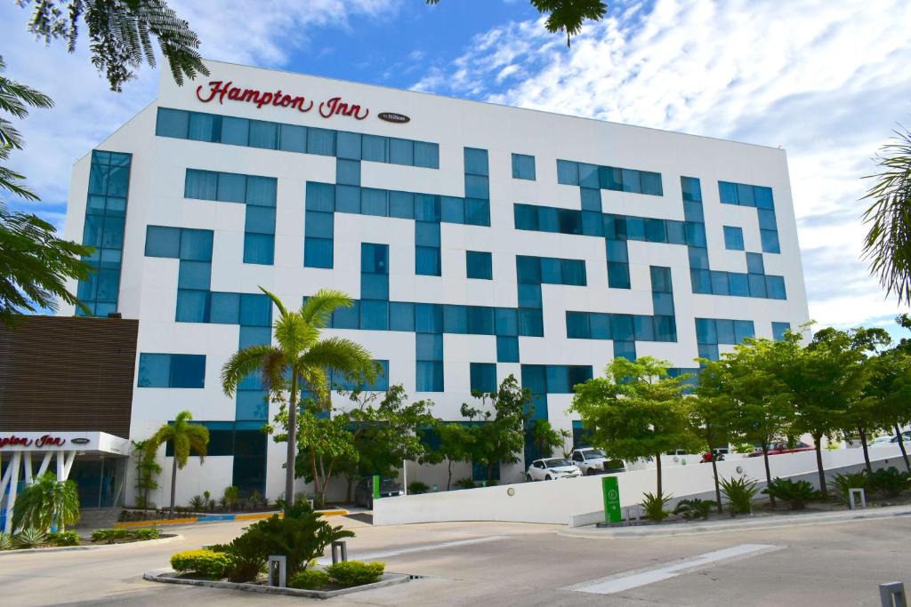 Ciudad del Carmen Hotel | Hampton Inn by Hilton Ciudad del Carmen
