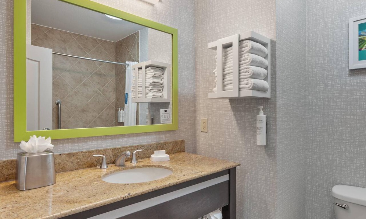 Denison Hotel | Hampton Inn & Suites Denison