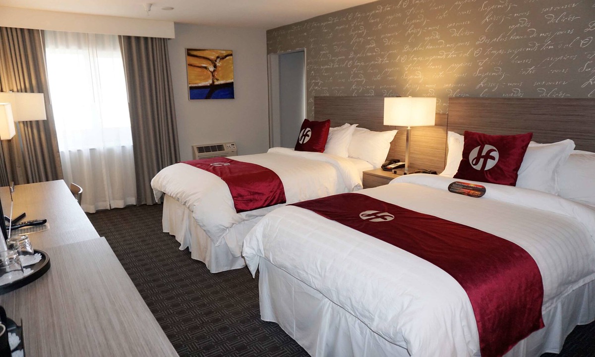 Rosemead Hotel | Hartford Hotel, BW Signature Collection