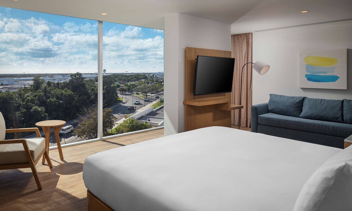 Cancun Hotel | Hilton Garden Inn Cancun Airport
