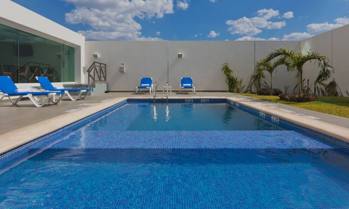 Zona Industrial Hotel | Holiday Inn Express Mérida by IHG