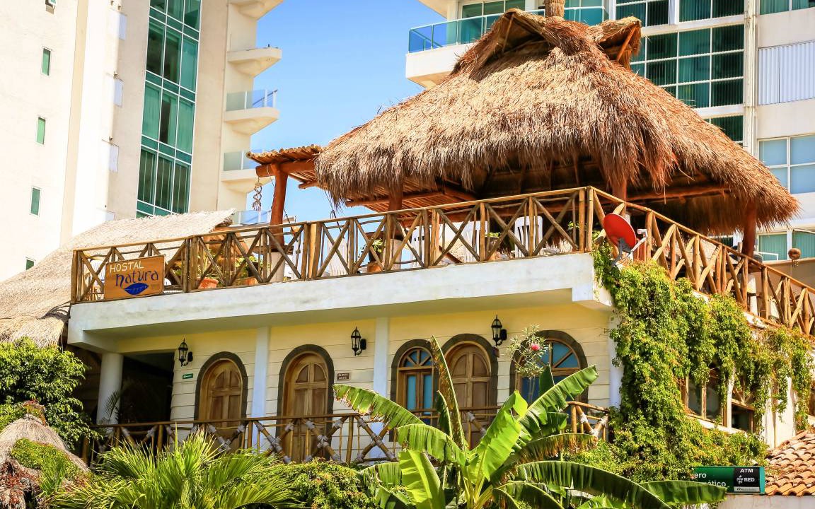 Punta Cancun Hostel | Hostel ∙ 8 guests