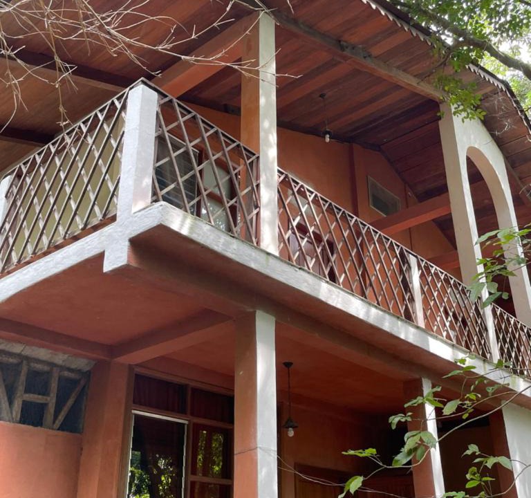 El Estor Hotel | Hotel Ecológico Cabañas del Lago