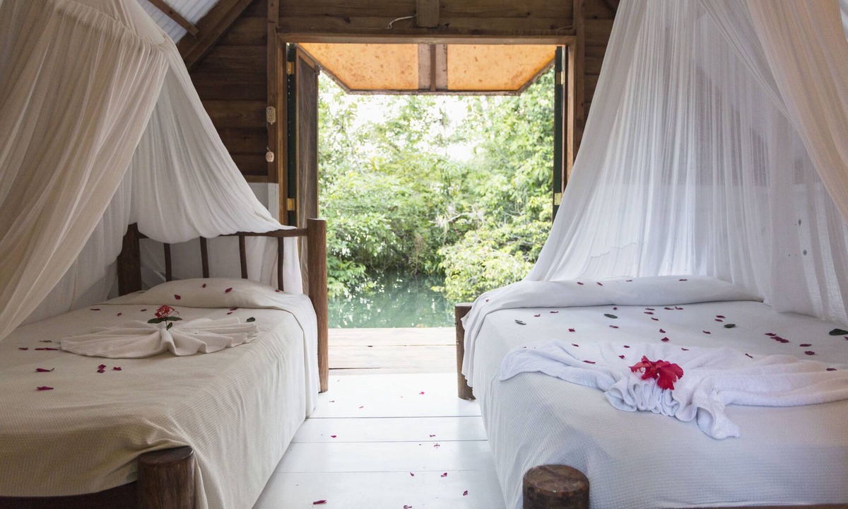 Rio Dulce Cabin | Hotel Hacienda Tijax
