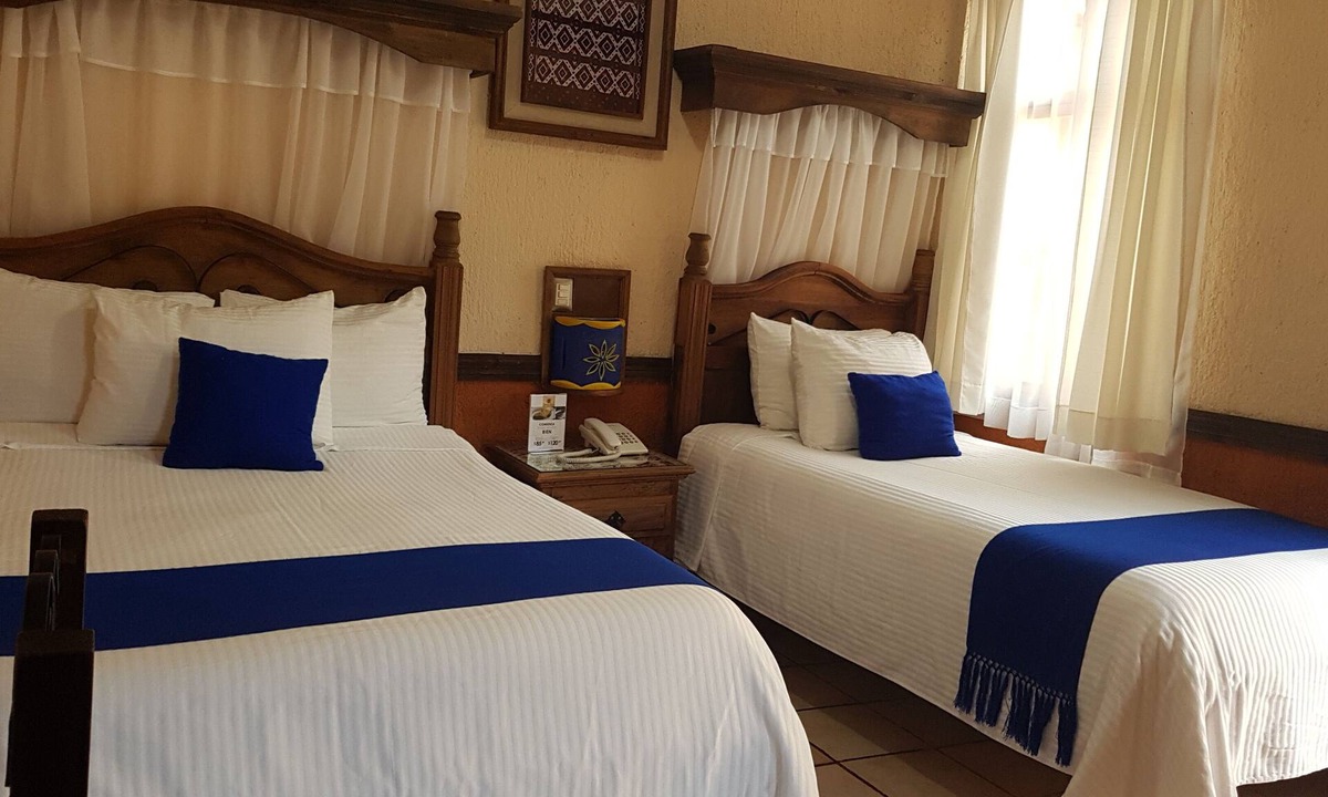 De La Merced Hotel | Hotel Mision Colonial San Cristobal