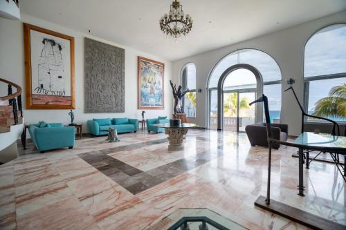 Zona Hotelera Hotel | Hotel y Museo Casa Turquesa
