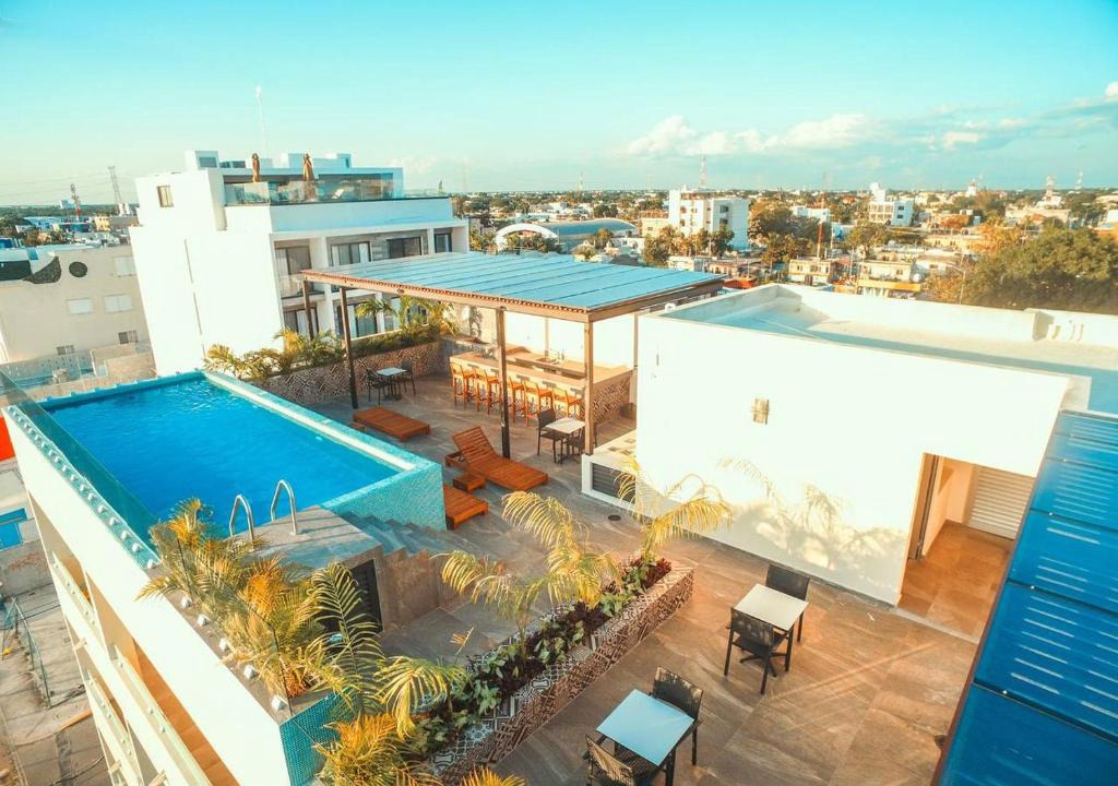 Tohoku Apartment | Joint 4BR Penthouse Rooftop pool Wifi/AC Sleep 14!