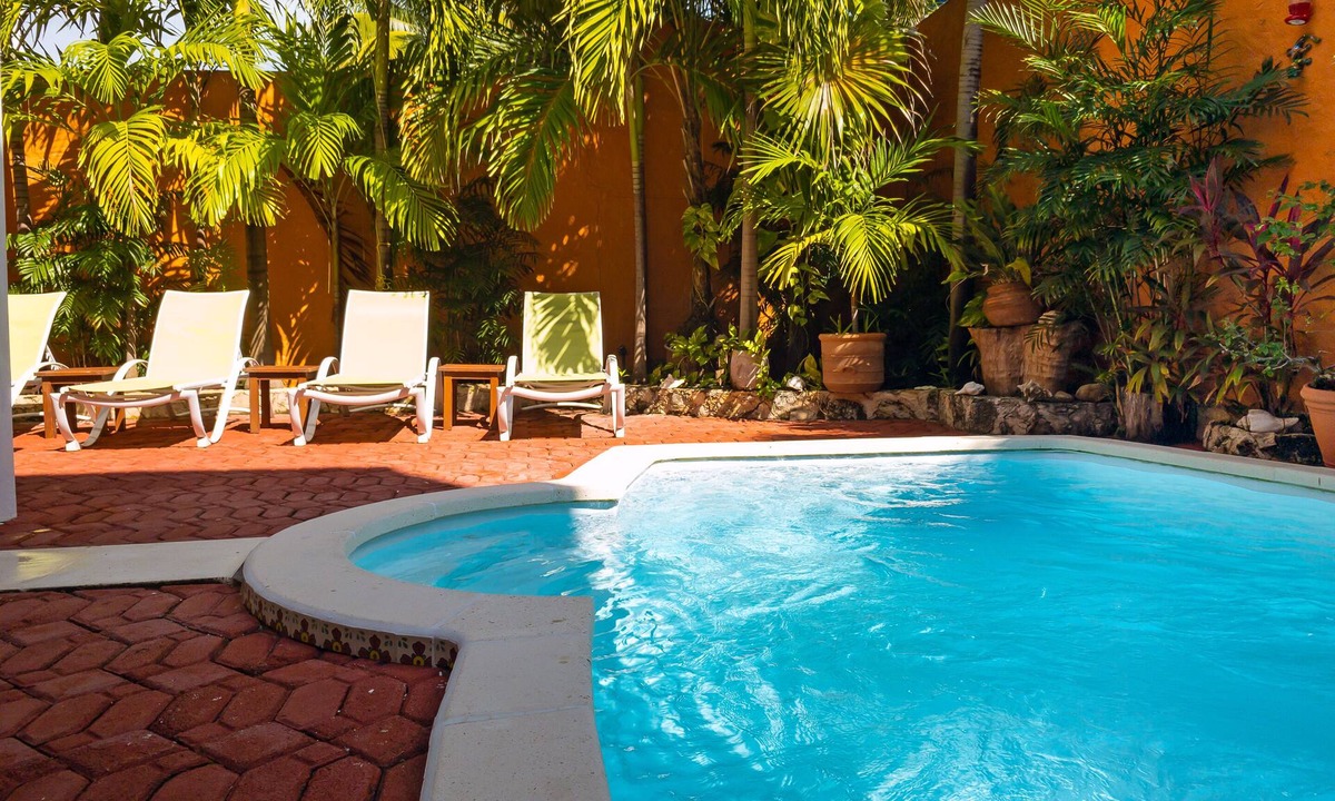 Puerto Morelos House | Large 3 story home with charming Mexican decor, private pool & garden