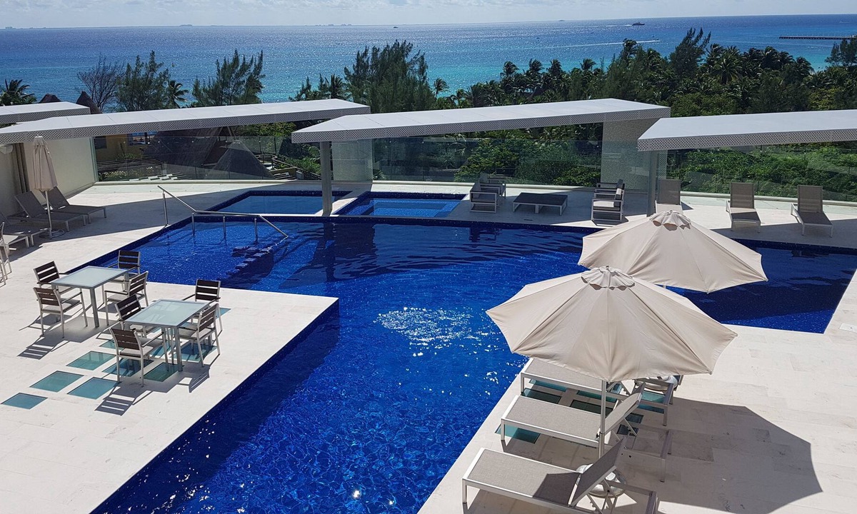 Gonzalo Guerrero Apartment | Lovable 3 BR / Amazing pool view by Happy Address