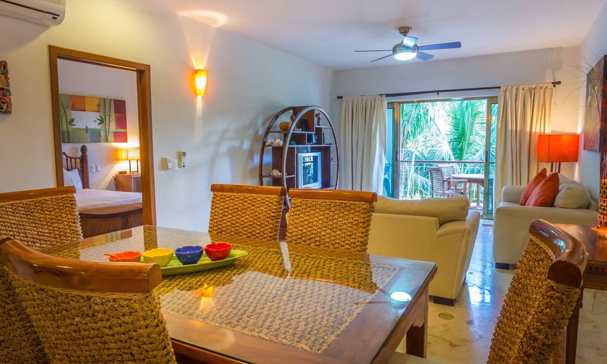 Playacar Fase I Condo | Luxury 3 bedroom Condo in Paseo del Sol by BRIC